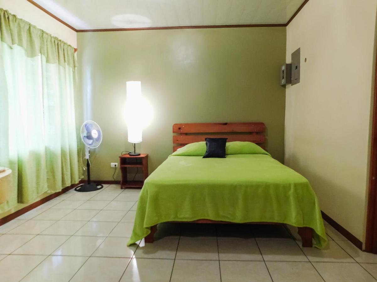 Hotel Amjeco San Isidro De El General Exteriör bild