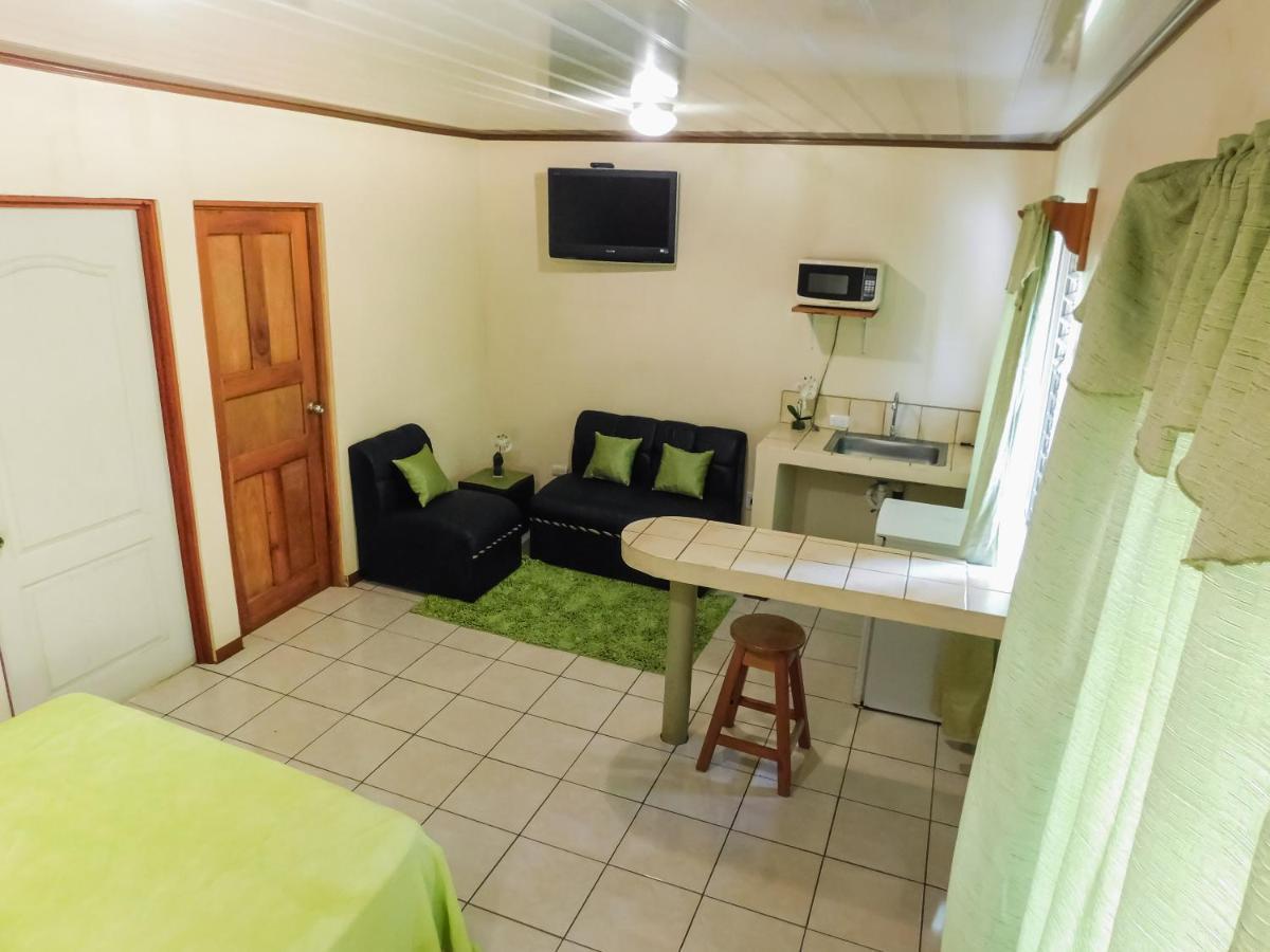 Hotel Amjeco San Isidro De El General Exteriör bild