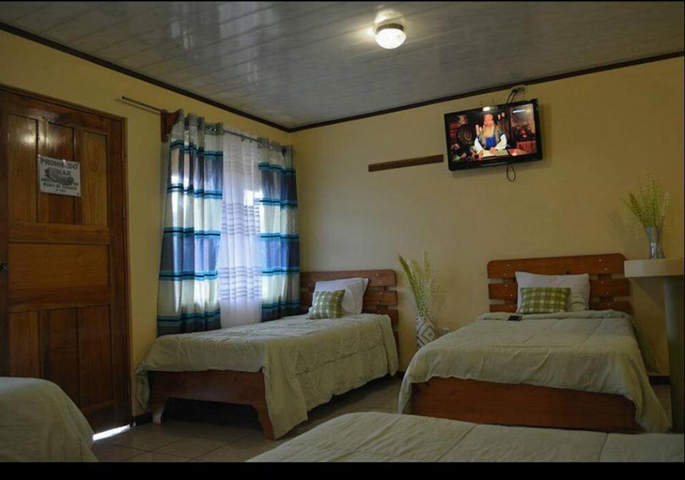 Hotel Amjeco San Isidro De El General Exteriör bild